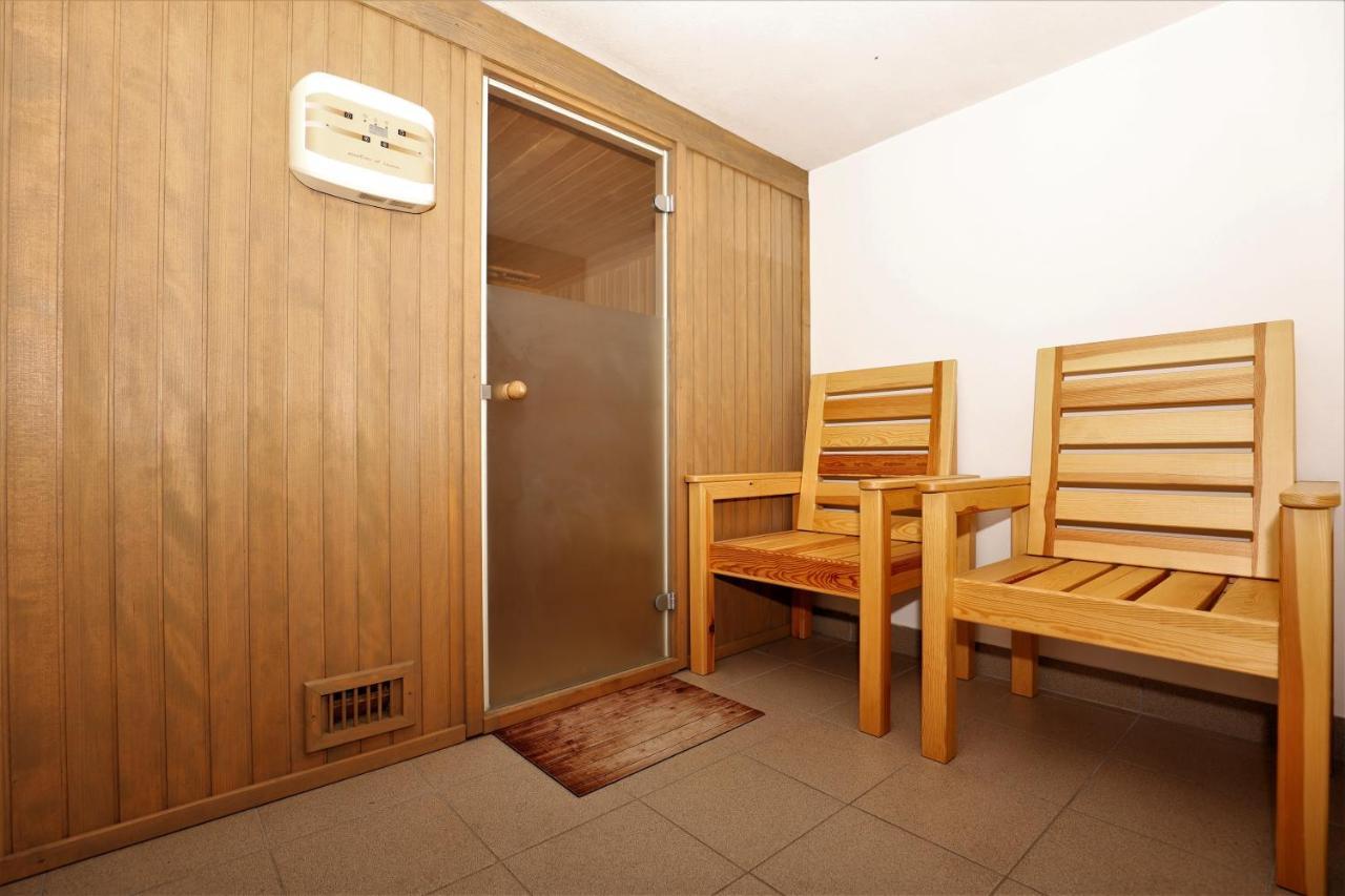 Guesthouse Idila Pod Nanosom Senozece Exterior photo